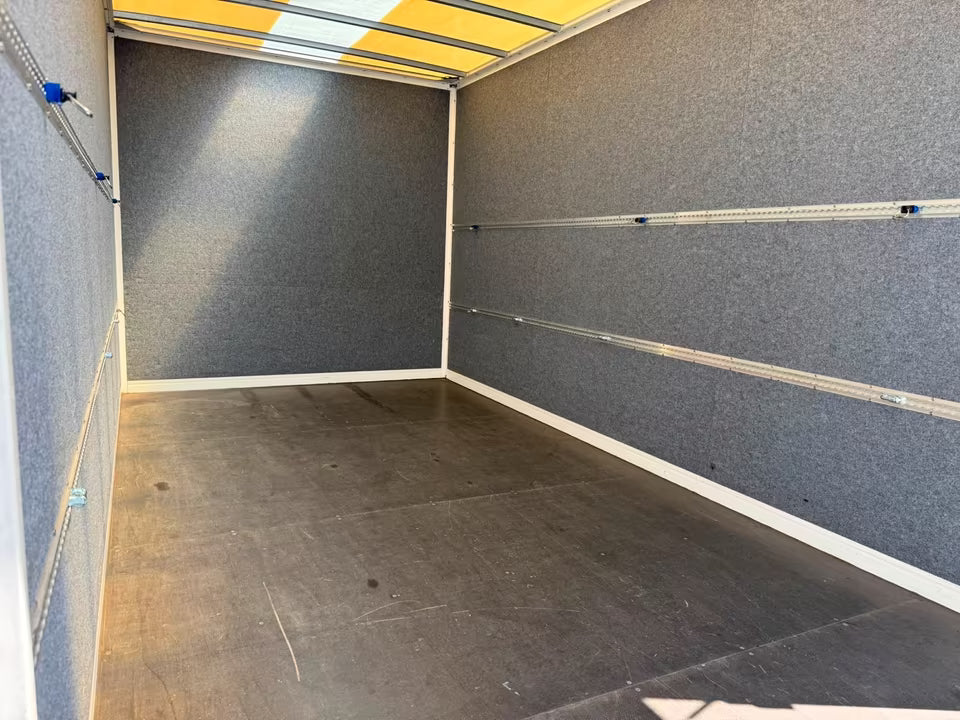 VW Crafter 3,5 t Koffer mit Hebebühne TDI Transporter Automatik