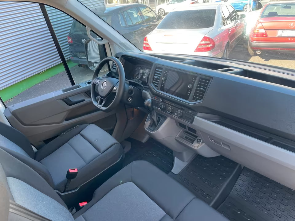 VW Crafter 3,5 t Koffer mit Hebebühne TDI Transporter Automatik
